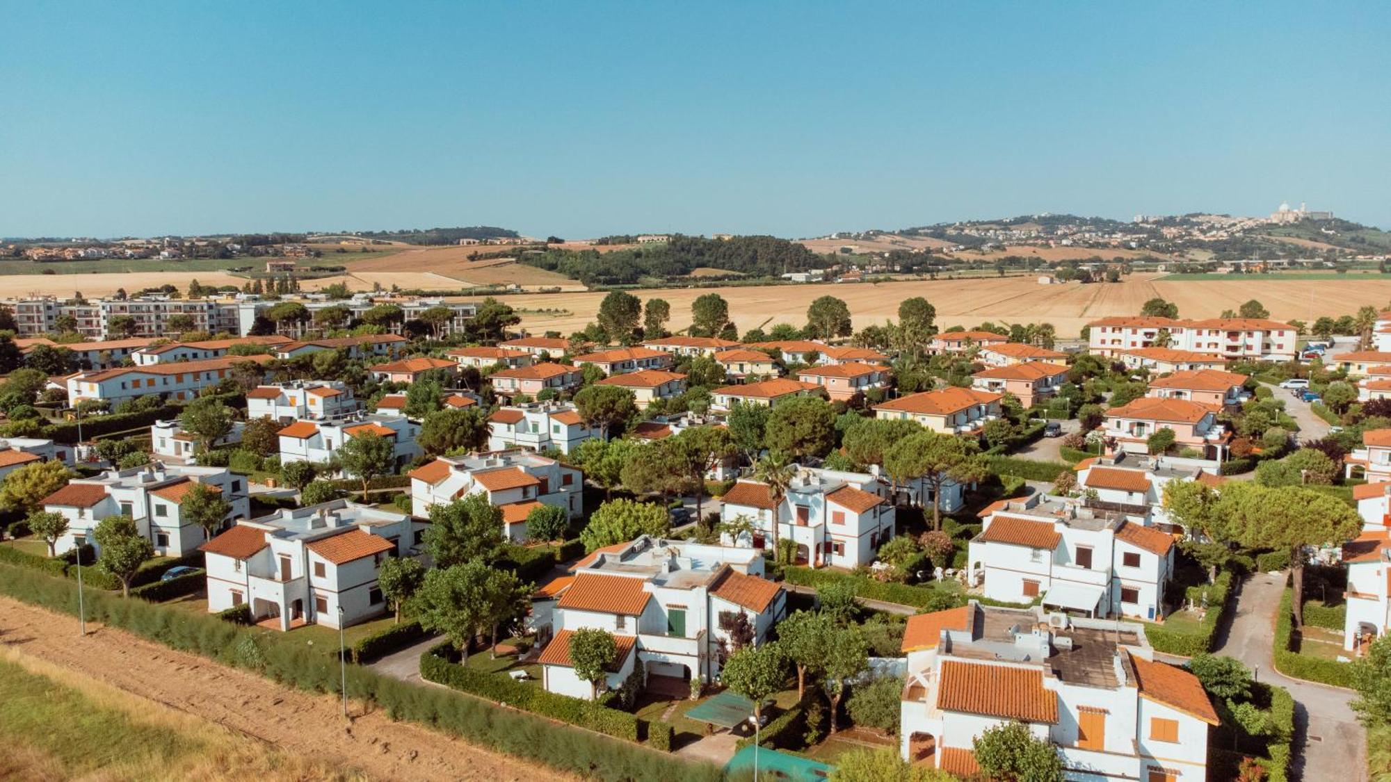Villaggio Riva Musone Porto Recanati Εξωτερικό φωτογραφία